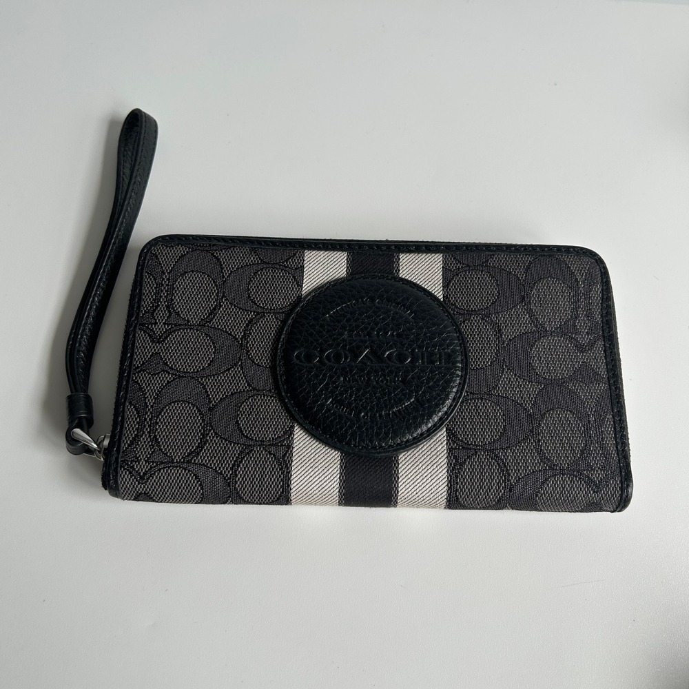 Coach Dempsey Black Smoke Multi Canvas Phone Wallet Wristlet C9073 - Picture 5 of 8